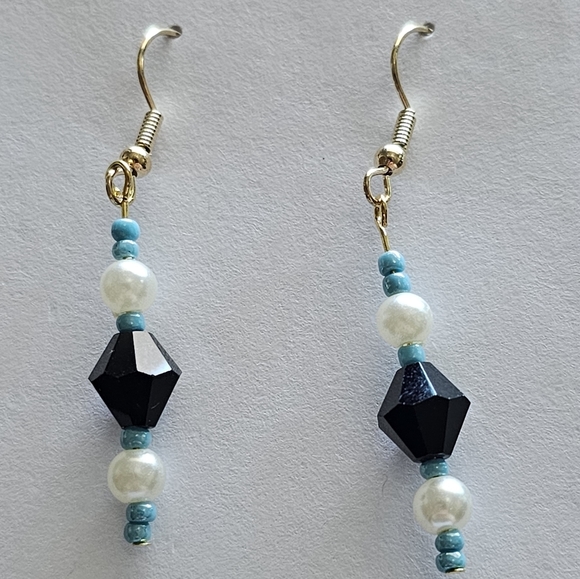 Handmade earrings - Picture 2 of 2